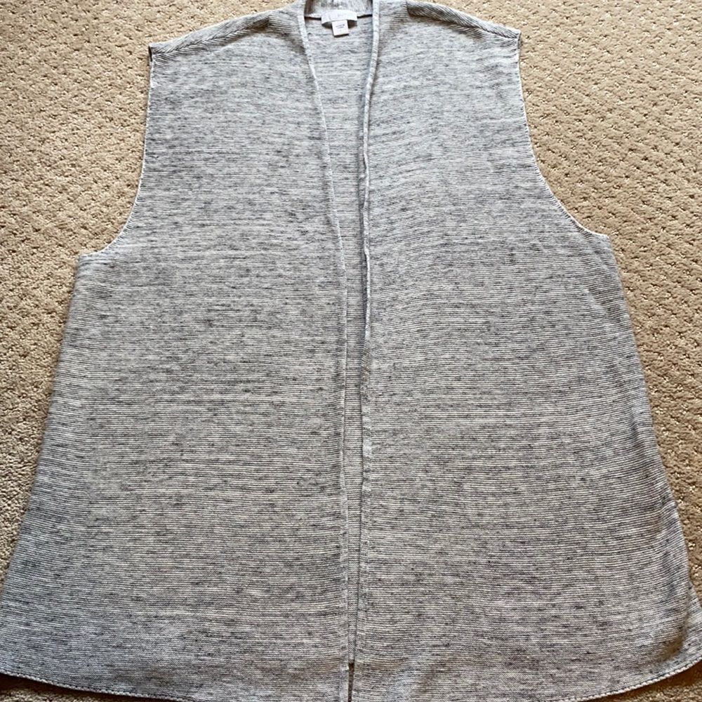 Light Gray Open-Front Women's Sweater Vest